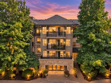 303 2998 Silver Springs Boulevard, Coquitlam, BC, Coquitlam — Apartment/Condo for sale