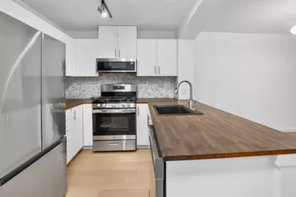 Pantry Photo of 303 2998 Silver Springs Boulevard, Coquitlam, BC