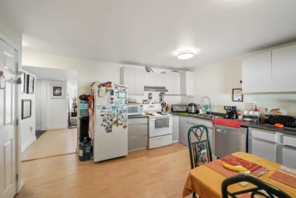 Office / Den Photo of 1683 Suffolk Avenue, Port Coquitlam, BC