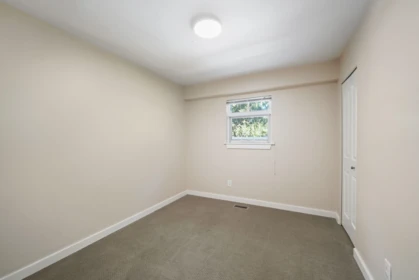 Walk-In Closet Photo of 1683 Suffolk Avenue, Port Coquitlam, BC