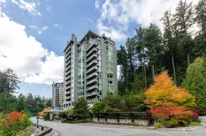 Aerial View of 801 3335 Cypress Place, West Vancouver, BC