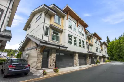 19 39548 Loggers Lane, Squamish, BC, Squamish — Townhouse for sale