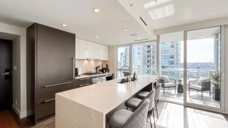 Dining Area Photo of 1601 499 Pacific, Vancouver, BC