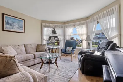6930 Coach Lamp Drive, Chilliwack, BC, Chilliwack — Single Family Residence for sale