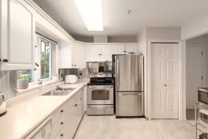 105 11771 Daniels Road, Richmond, BC, Richmond — Apartment/Condo for sale