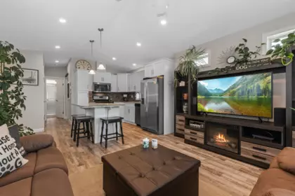 20 53480 Bridal Falls Road, Rosedale, BC, Rosedale — Single Family Residence for sale