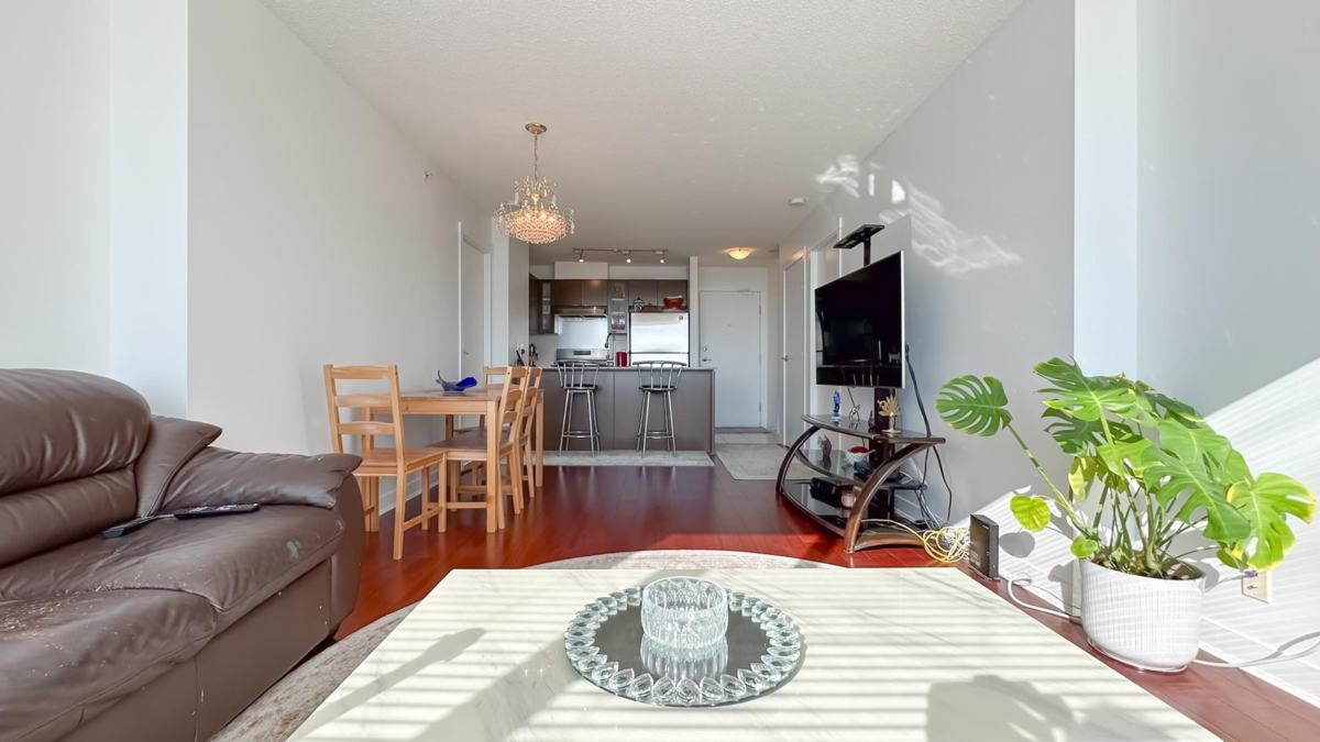 Dining Area Photo of 908 7535 Alderbridge Way, Richmond, BC