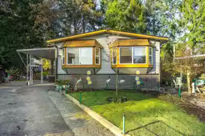 317 1840 160 Street, Surrey, BC, Surrey — Manufactured Home for sale