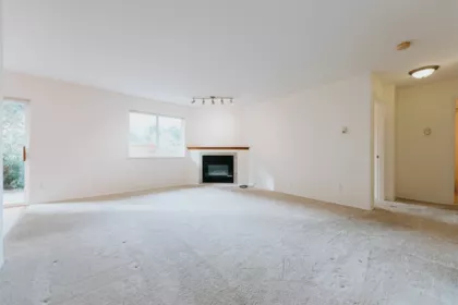 31 5610 Trail Avenue, Sechelt, BC, Sechelt — Townhouse for sale
