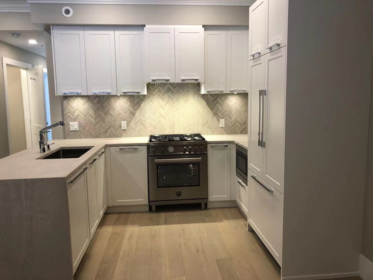 Kitchen Island Photo of 7529 Yukon Street, Vancouver, BC