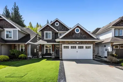 45462 Ariel Place, Cultus Lake, BC, Cultus lake — Single Family Residence for sale