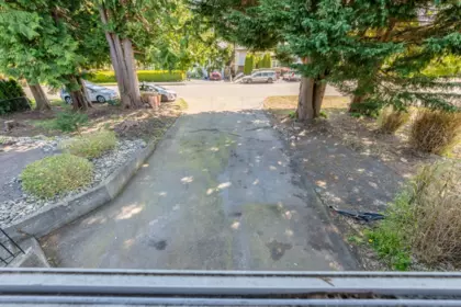 13901 Malabar Avenue, White Rock, BC, White rock — Single Family Residence for sale