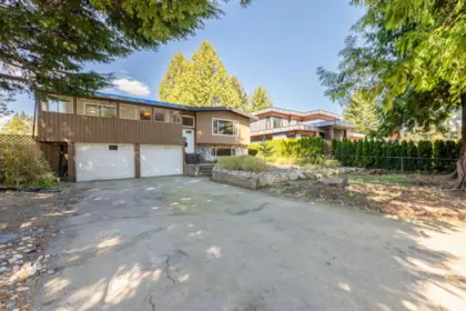 13901 Malabar Avenue, White Rock, BC, White rock — Single Family Residence for sale