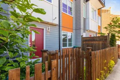 30 8140 166 Street, Surrey, BC, Surrey — Townhouse for sale