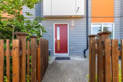 30 8140 166 Street, Surrey, BC, Surrey — Townhouse for sale