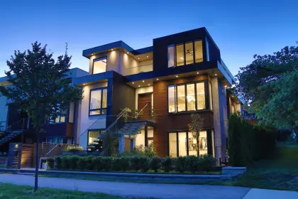 462 E 20th Street, North Vancouver, BC, North vancouver — Single Family Residence for sale