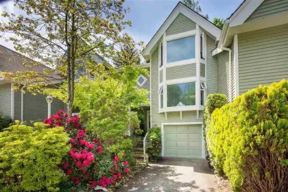 3337 Flagstaff Place, Vancouver, BC, Vancouver — Townhouse for sale