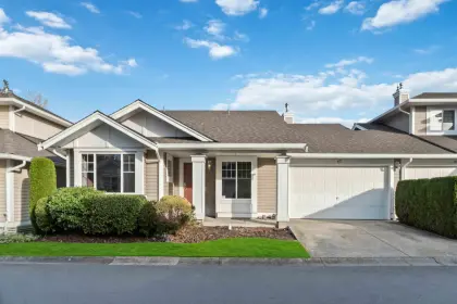 47 6885 184 Street, Surrey, BC, Surrey — Townhouse for sale