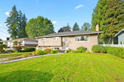 3965 Sefton Street, Port Coquitlam, BC, Port coquitlam — Single Family Residence for sale