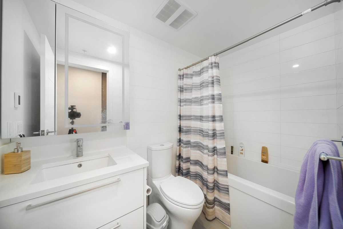 Bedroom 2 Photo of 1601 6398 Silver Street, Burnaby, BC