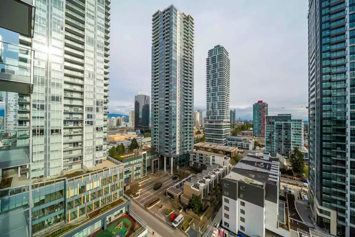 Powder Room Photo of 1601 6398 Silver Street, Burnaby, BC