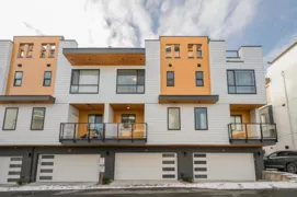 MLS R2979359