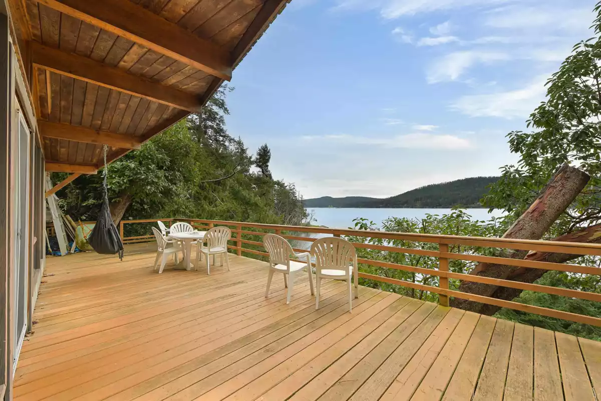Exterior Front Photo of 524 Bay Turnabout, Mayne Island, BC