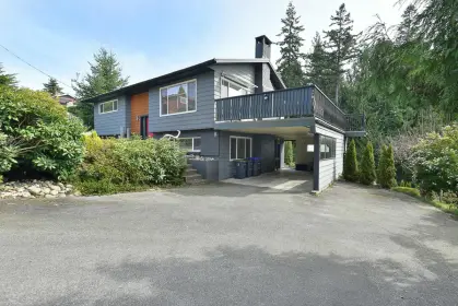 5157 Chapman Road, Sechelt, BC, Sechelt — Single Family Residence for sale