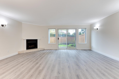 10 12331 Phoenix Drive, Richmond, BC, Richmond — Townhouse for sale