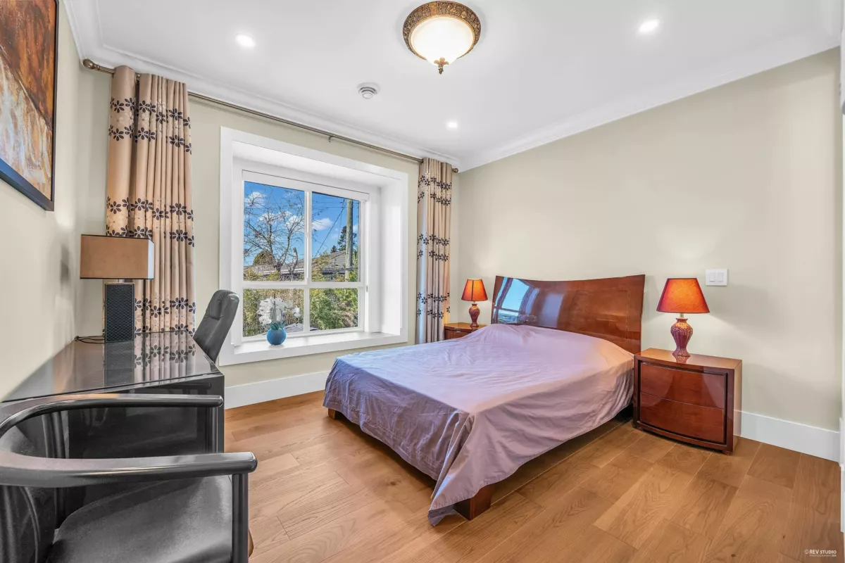 Garden / Landscaping Photo of 7531 Chelsea Road, Richmond, BC