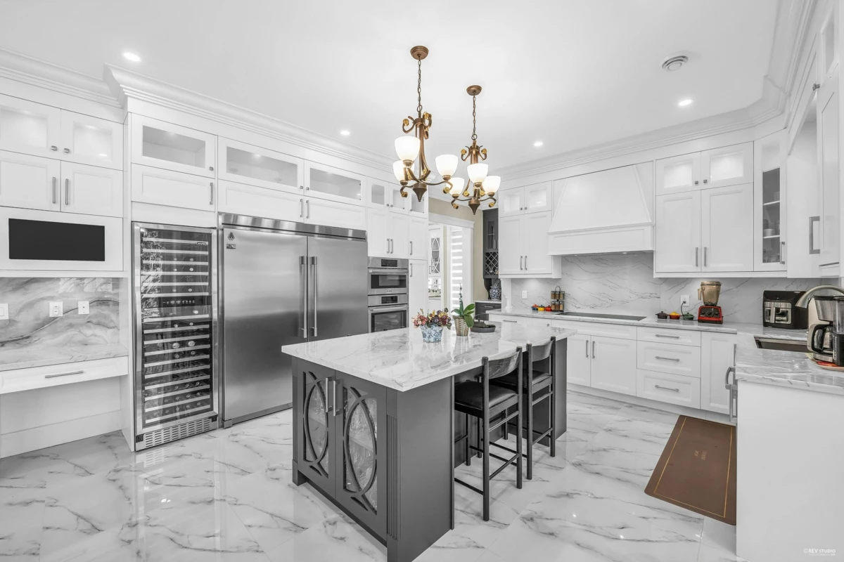 Kitchen Photo of 7531 Chelsea Road, Richmond, BC