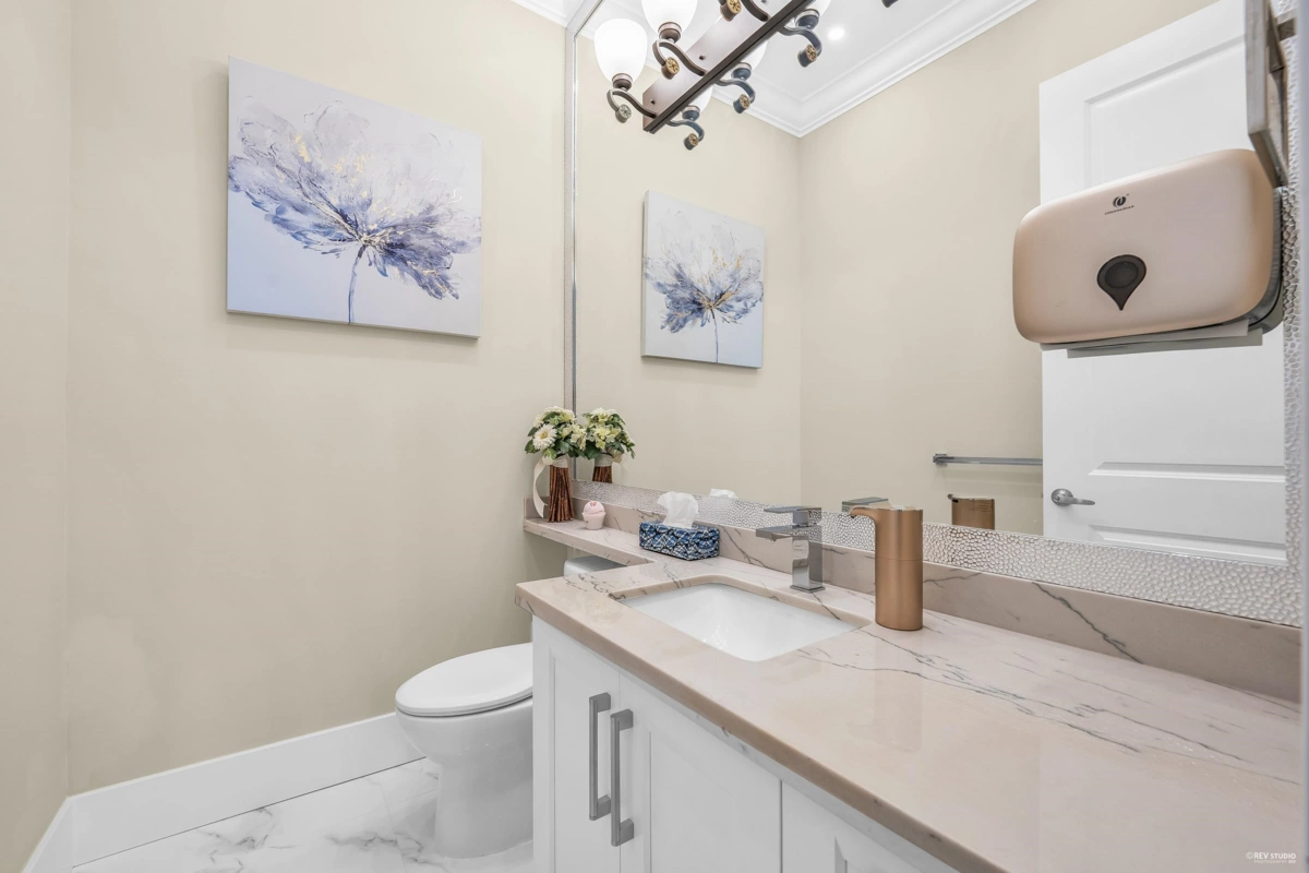 Laundry Room Photo of 7531 Chelsea Road, Richmond, BC