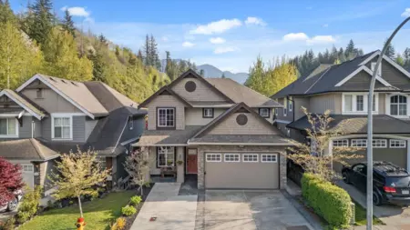 45432 Ariel Place, Cultus Lake, BC, Cultus Lake — Single Family Residence for sale
