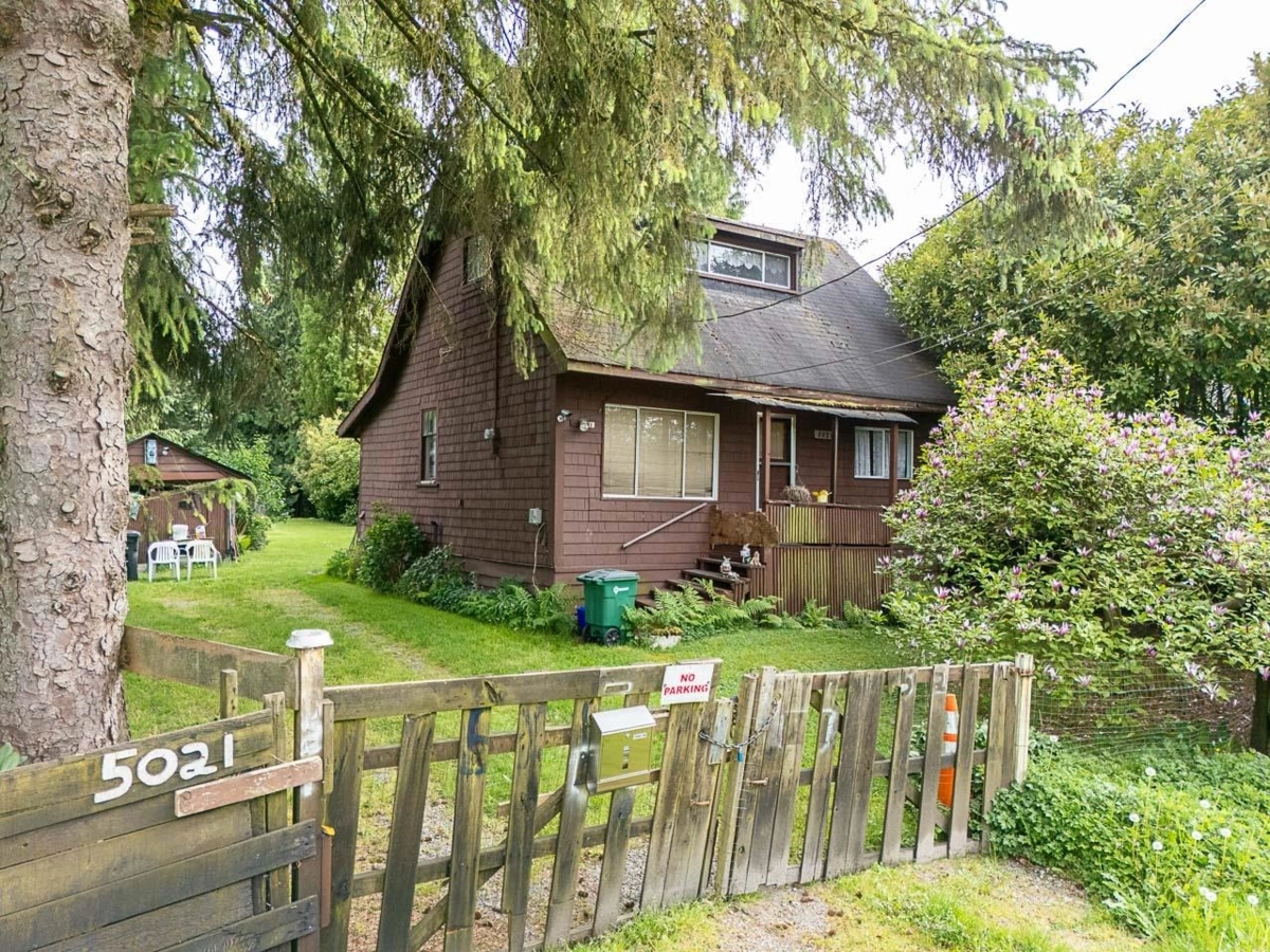 Fitness Center Photo Near 5021 Claude Avenue, Burnaby, BC