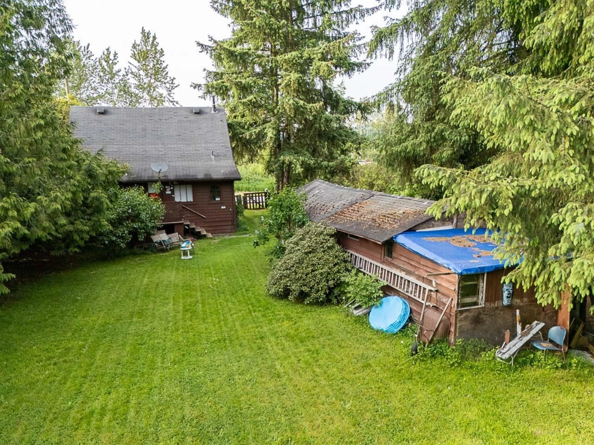 Front Yard Photo of 5021 Claude Avenue, Burnaby, BC