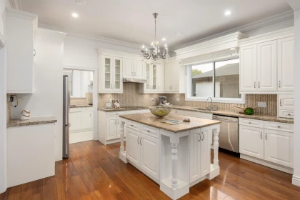 Breakfast Nook Photo of 7311 Bates Road, Richmond, BC