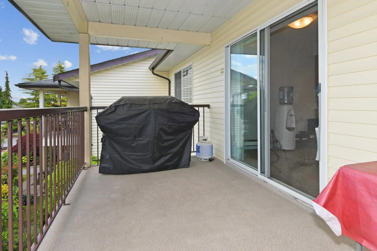 Laundry Room Photo of 46 6467 197 Street, Langley, BC
