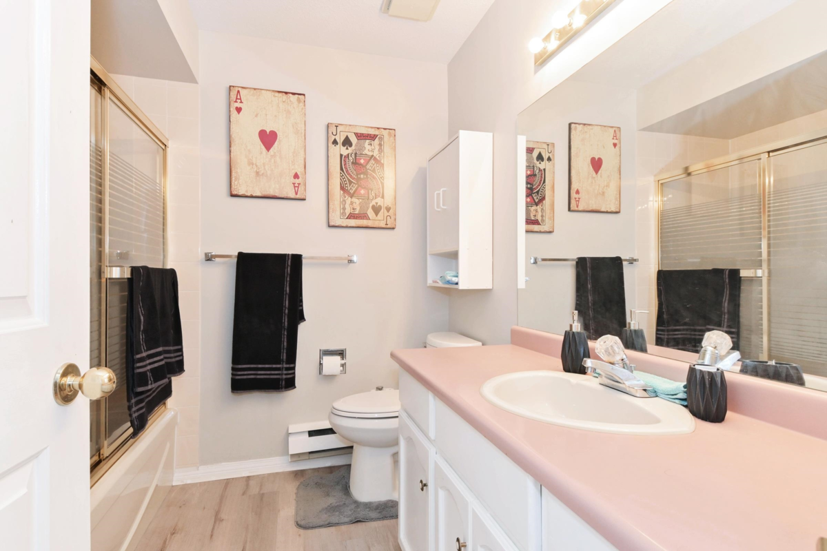 Office / Den Photo of 46 6467 197 Street, Langley, BC