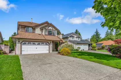 9271 156a Street, Surrey, BC, Surrey — Single Family Residence for sale