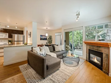 25 4325 Northlands Boulevard, Whistler, BC, Whistler — Townhouse for sale
