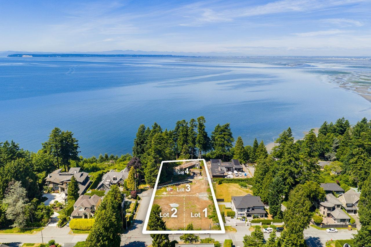 Kitchen Island Photo of LT.4 12585 15 Avenue, Surrey, BC