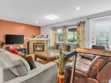 18 13640 84 Avenue, Surrey, BC, Surrey — Townhouse for sale