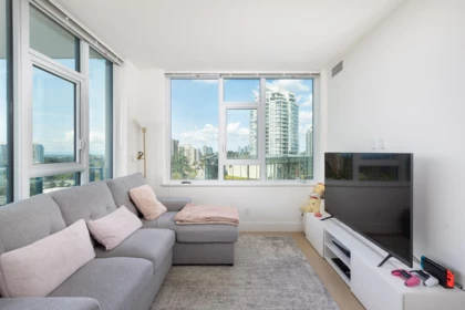 1210 7388 Kingsway, Burnaby, BC, Burnaby — Apartment/Condo for sale