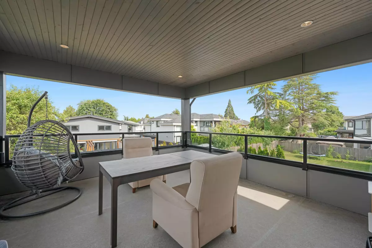 Hot Tub / Spa Photo of 7160 Parry Street, Richmond, BC