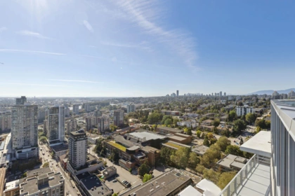 Aerial View of 3301 618 Carnarvon Street, New Westminster, BC