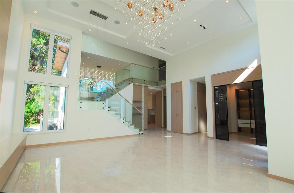 Dining Area Photo of 6431 Skaha Crescent, Richmond, BC
