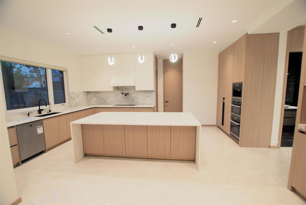 Guest Bathroom Photo of 6431 Skaha Crescent, Richmond, BC