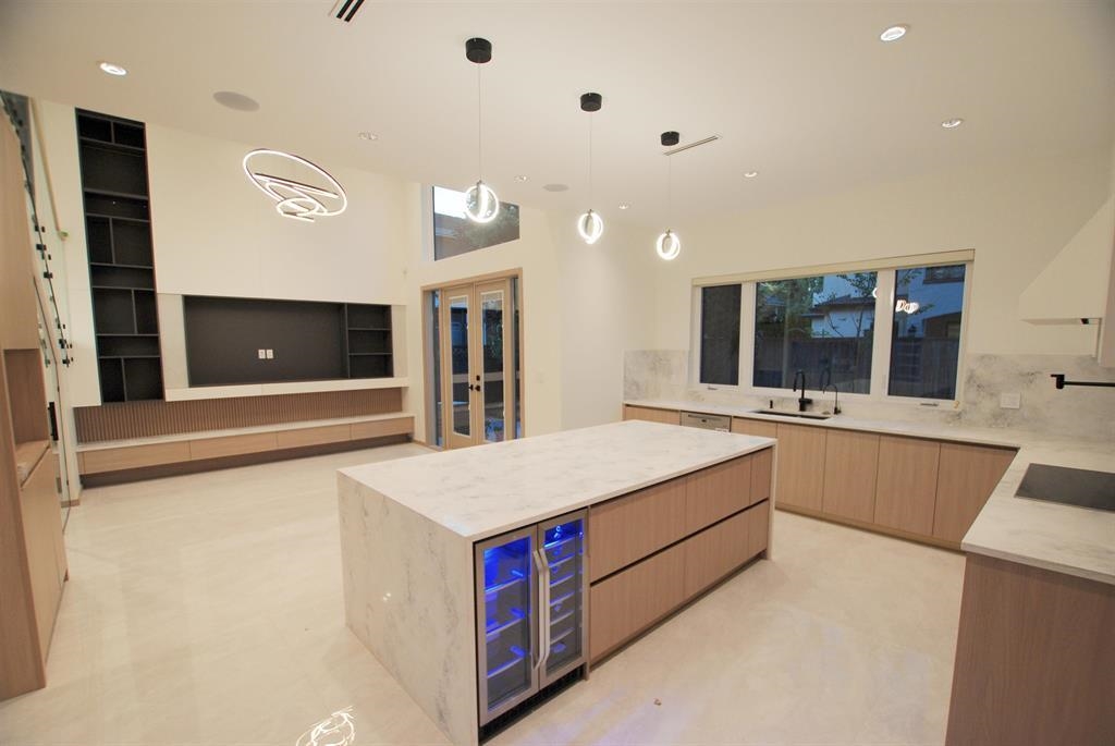 Walk-In Closet Photo of 6431 Skaha Crescent, Richmond, BC