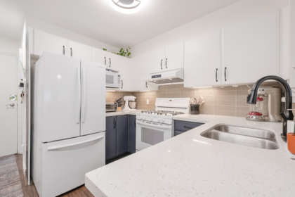 109 688 E 16th Avenue, Vancouver, BC, Vancouver — Apartment/Condo for sale