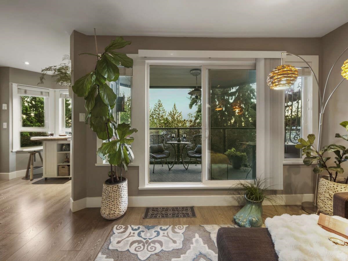 Dining Area Photo of 202 2250 SE Marine Drive, Vancouver, BC